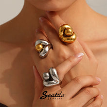 Load image into Gallery viewer, Hollow Out Spherical Chunky Rings