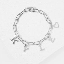Load image into Gallery viewer, HANGING NAME LUXE BRACELET