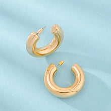 Load image into Gallery viewer, MEDIUM HOOP EARRINGS
