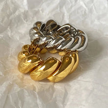 Load image into Gallery viewer, Twist Ring
