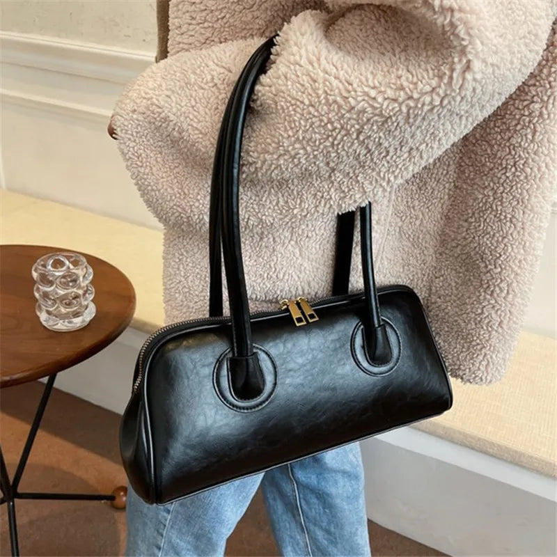 Retro Simple Shoulder Underarm Stylish Baguette