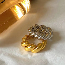 Load image into Gallery viewer, Twist Ring
