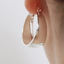 Load image into Gallery viewer, Large Hoop Earrings
