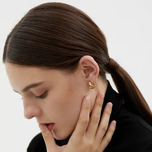 Load image into Gallery viewer, Smooth Star Zircon Hoop Earrings
