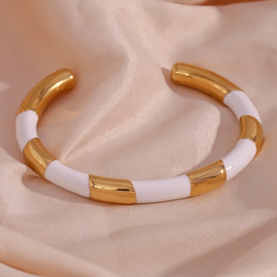 GOLD & WHITE LUXE BANGLE